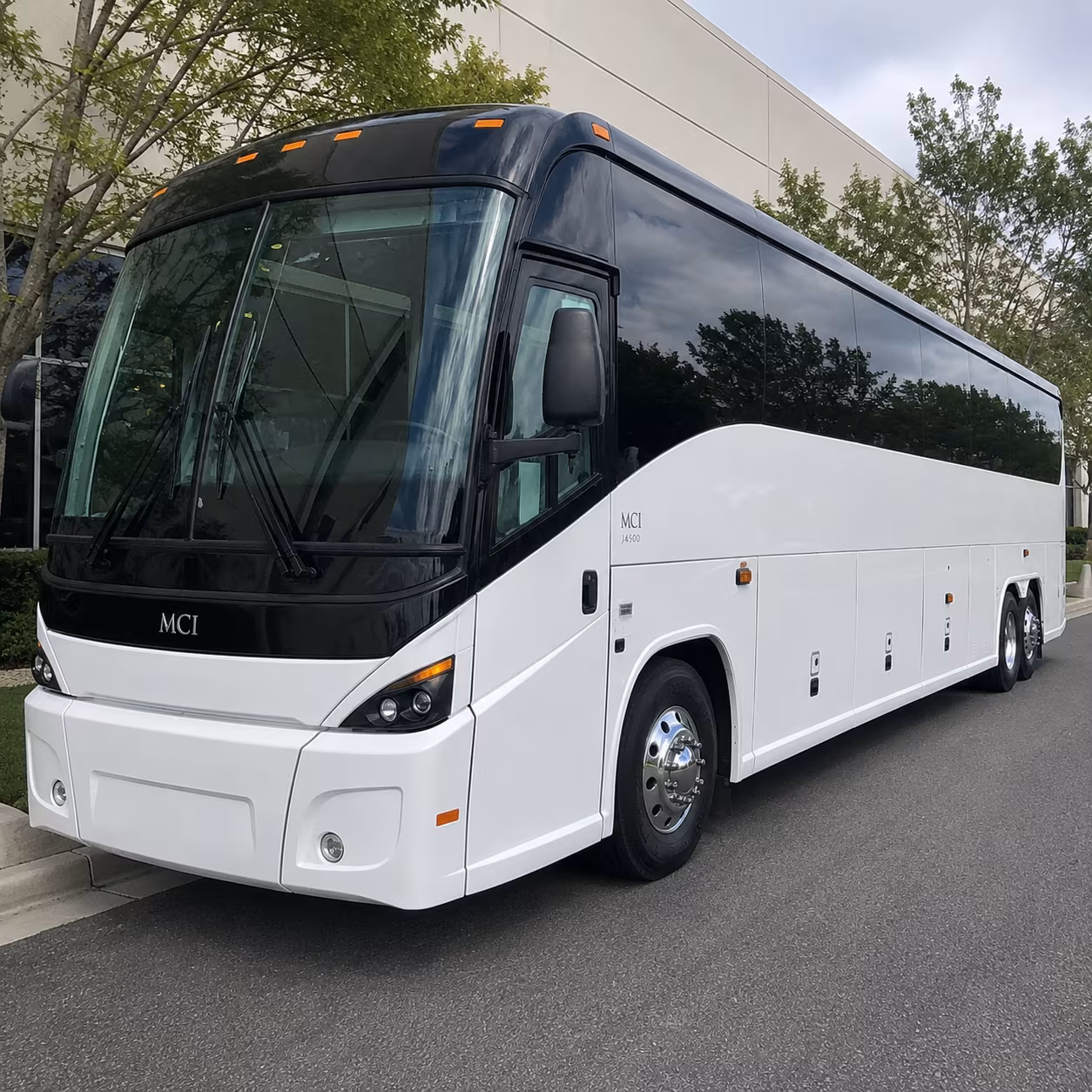 charter buses for fort leonard wood graduation runs and family transfers